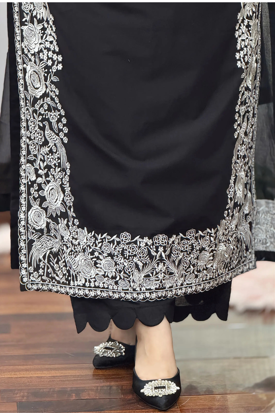 Zaib Semi-Formal Lawn